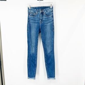Good American Good Legs Jeans Raw Hem